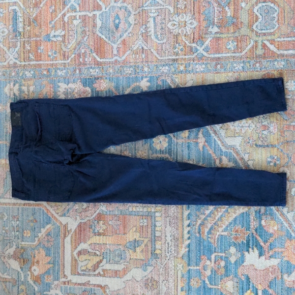 American Eagle Khaki Jegging - Picture 2 of 4